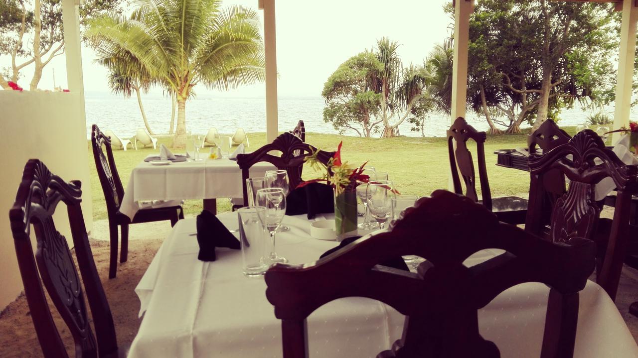 Blue Bay Resort พอร์ตวิลา ภายนอก รูปภาพ